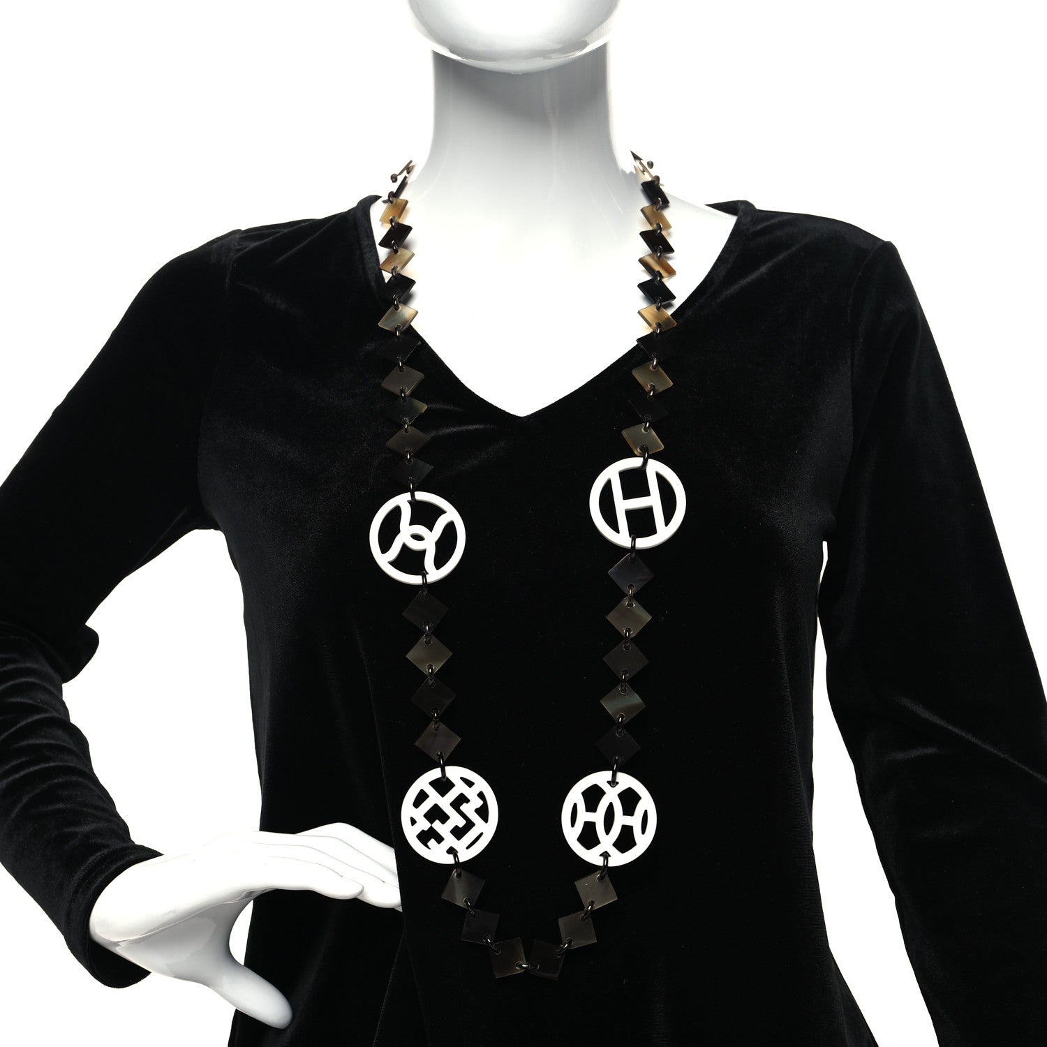Hermes Buffalo Horn Lacquer Deva Necklace 2 of 5