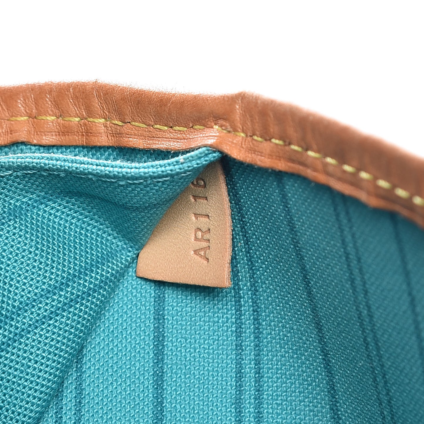 Monogram V Neverfull MM Turquoise