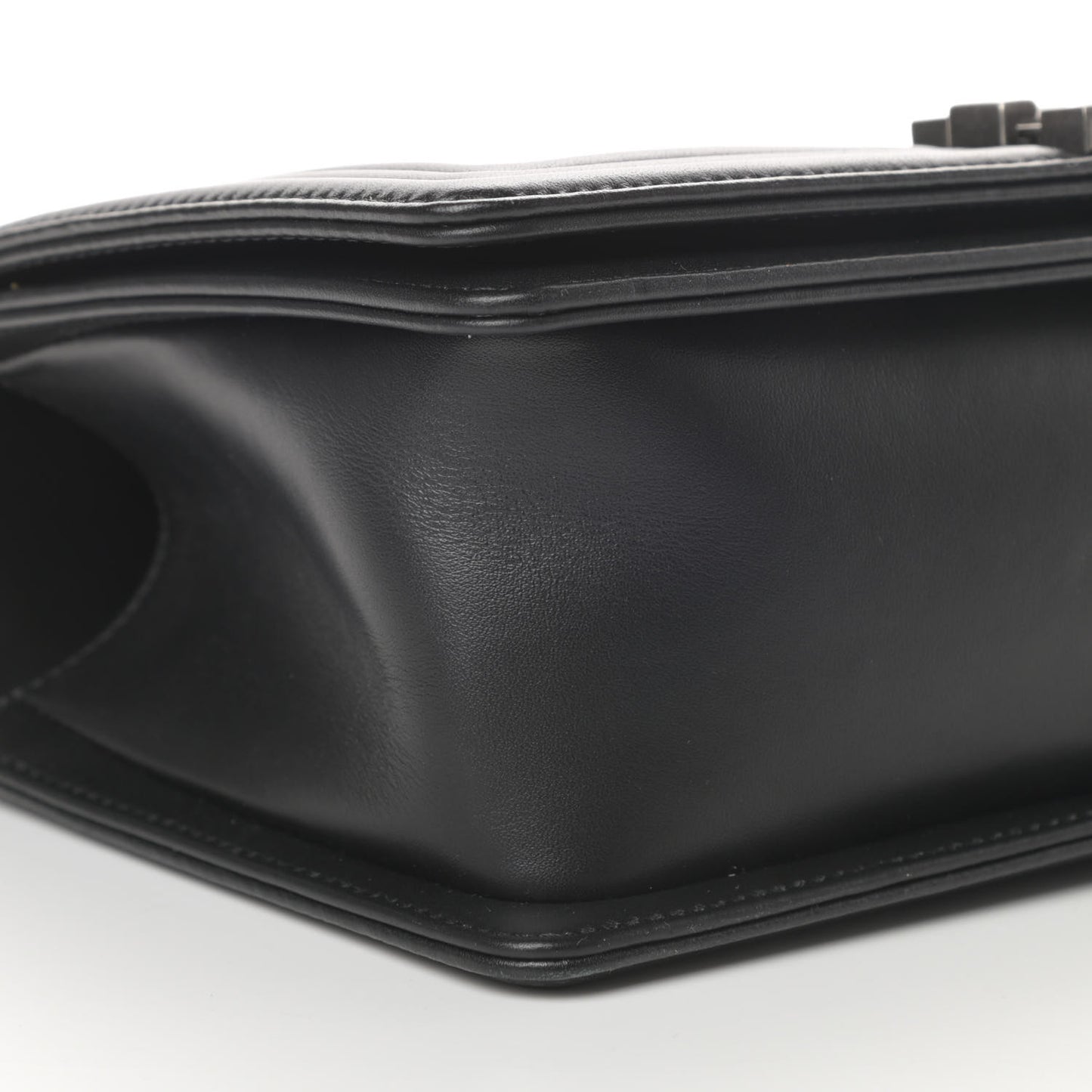 Calfskin Quilted Medium Boy Flap Black
