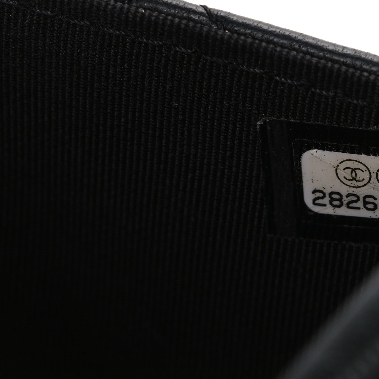 Lambskin Quilted Wallet On Chain WOC Black
