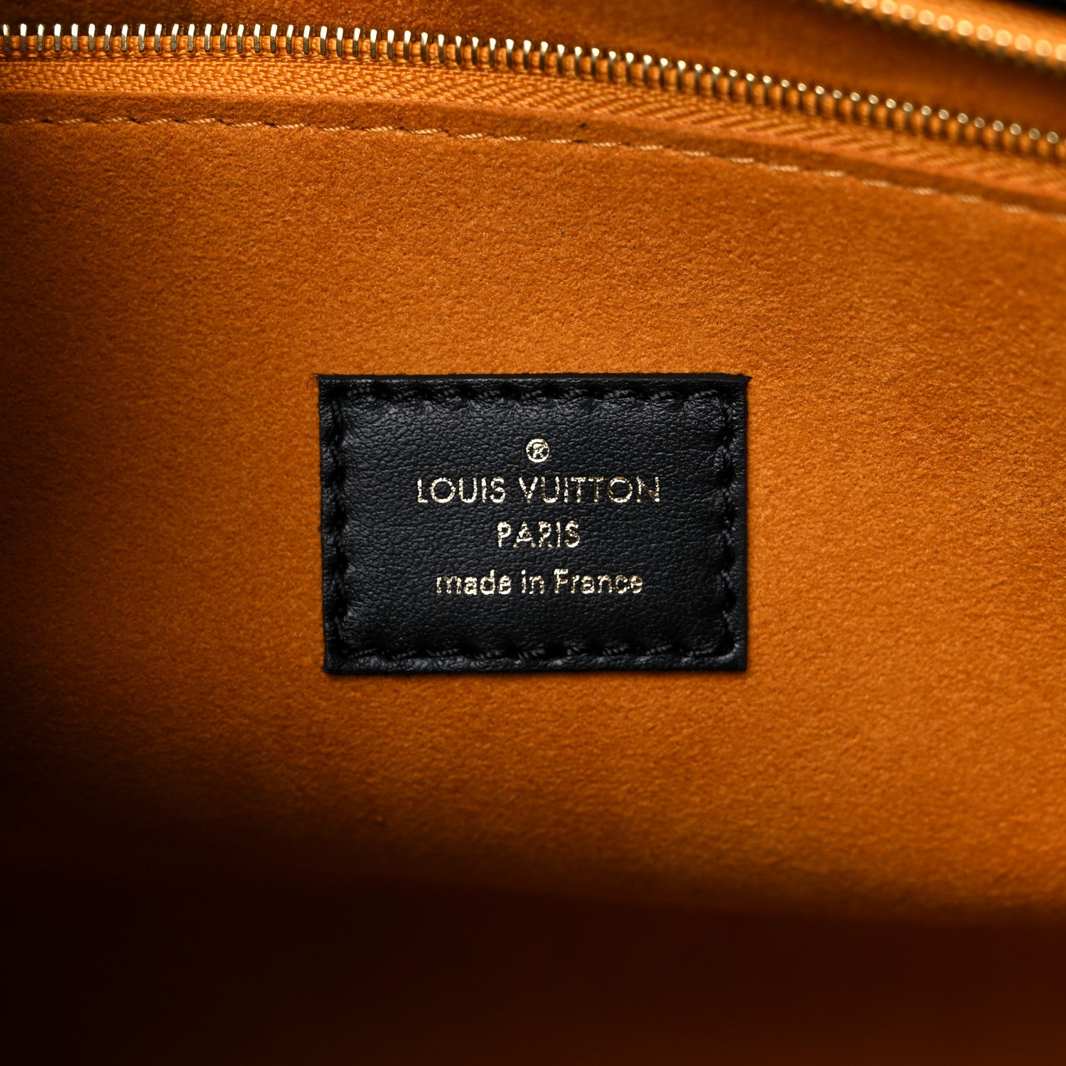 Louis Vuitton Calfskin Monogram Tufting On My Side Black 6 of 8