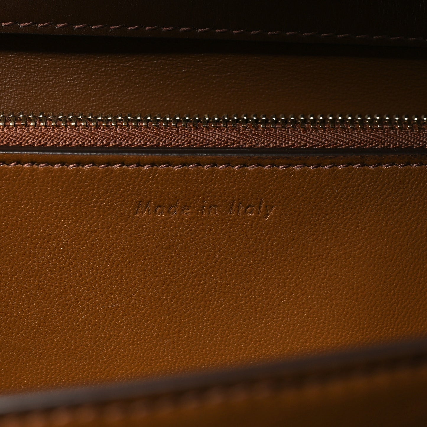 Box Calfskin Medium Classic Box Flap Bag Camel