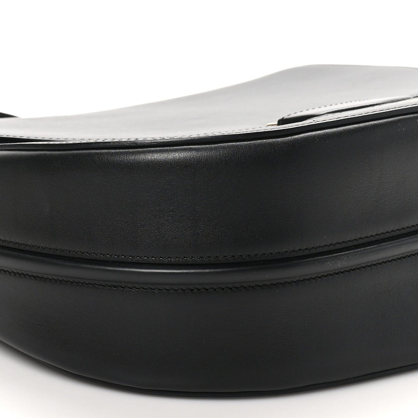 Satin Calfskin Medium Trotteur Black
