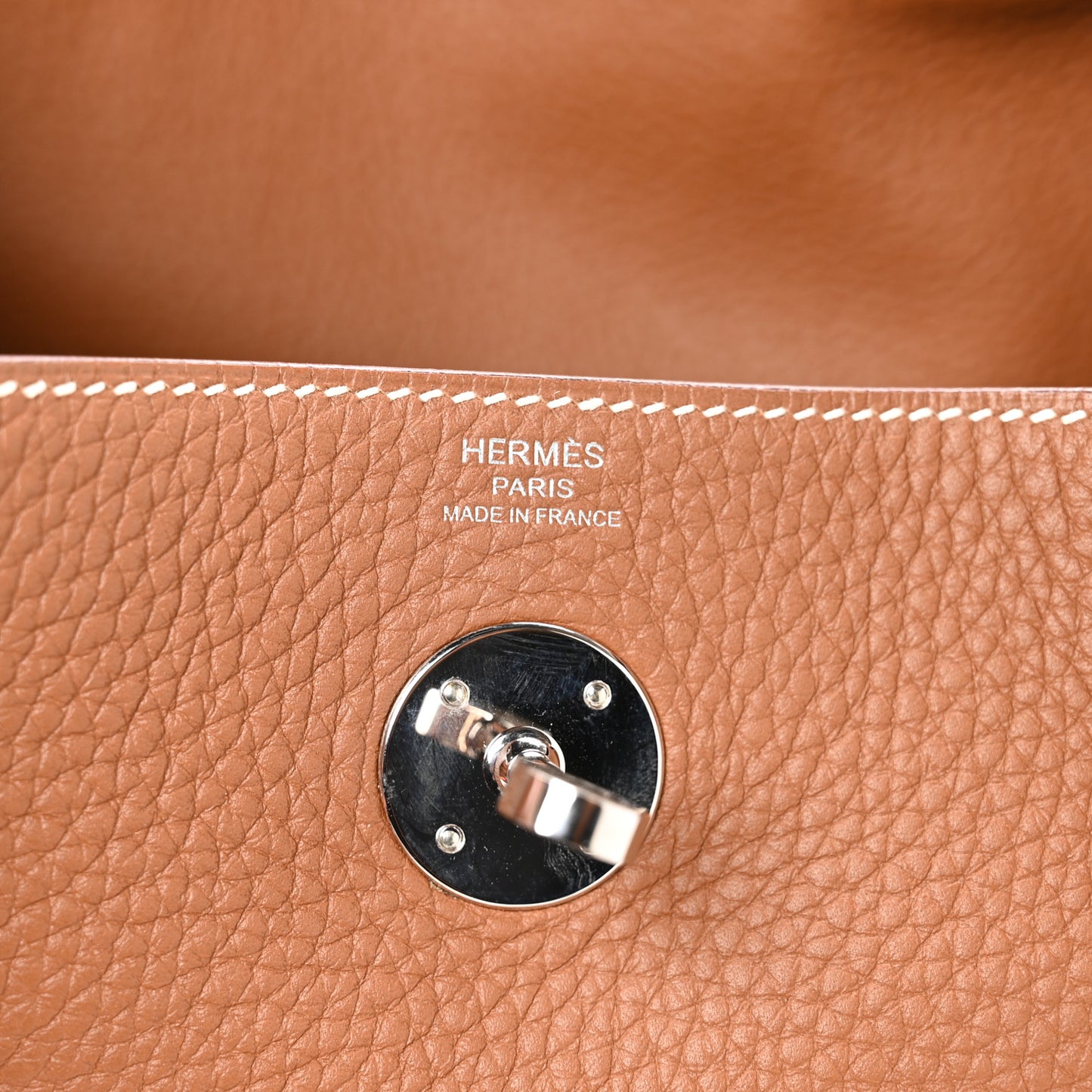 Taurillon Clemence Lindy 26 Gold