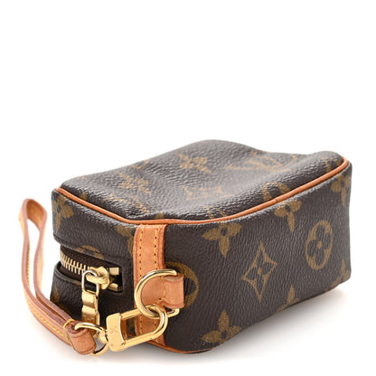 Louis Vuitton Monogram Wapity 4 of 10