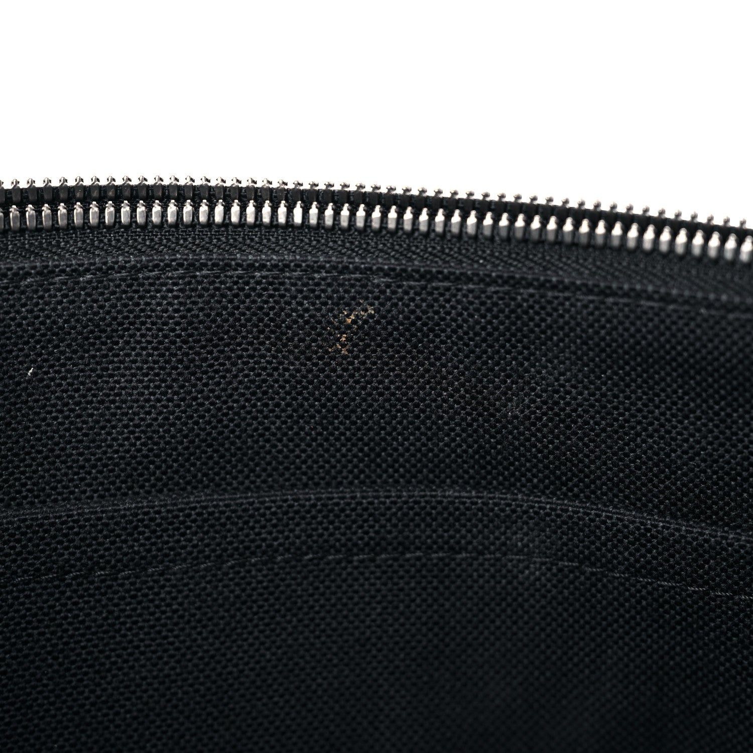 Louis Vuitton Utah Canyon Messenger MM Marron 10 of 12