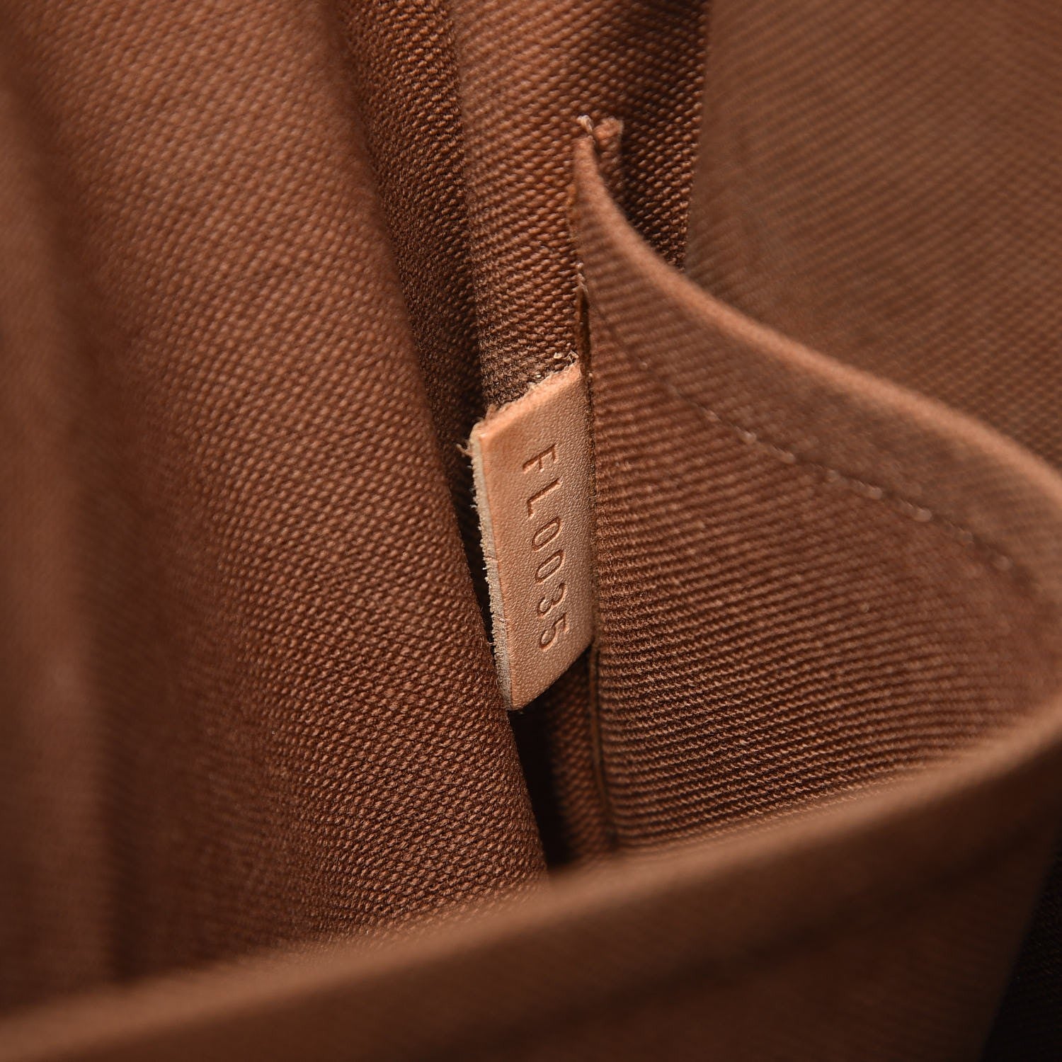 Louis Vuitton Monogram Popincourt Haut 7 of 14