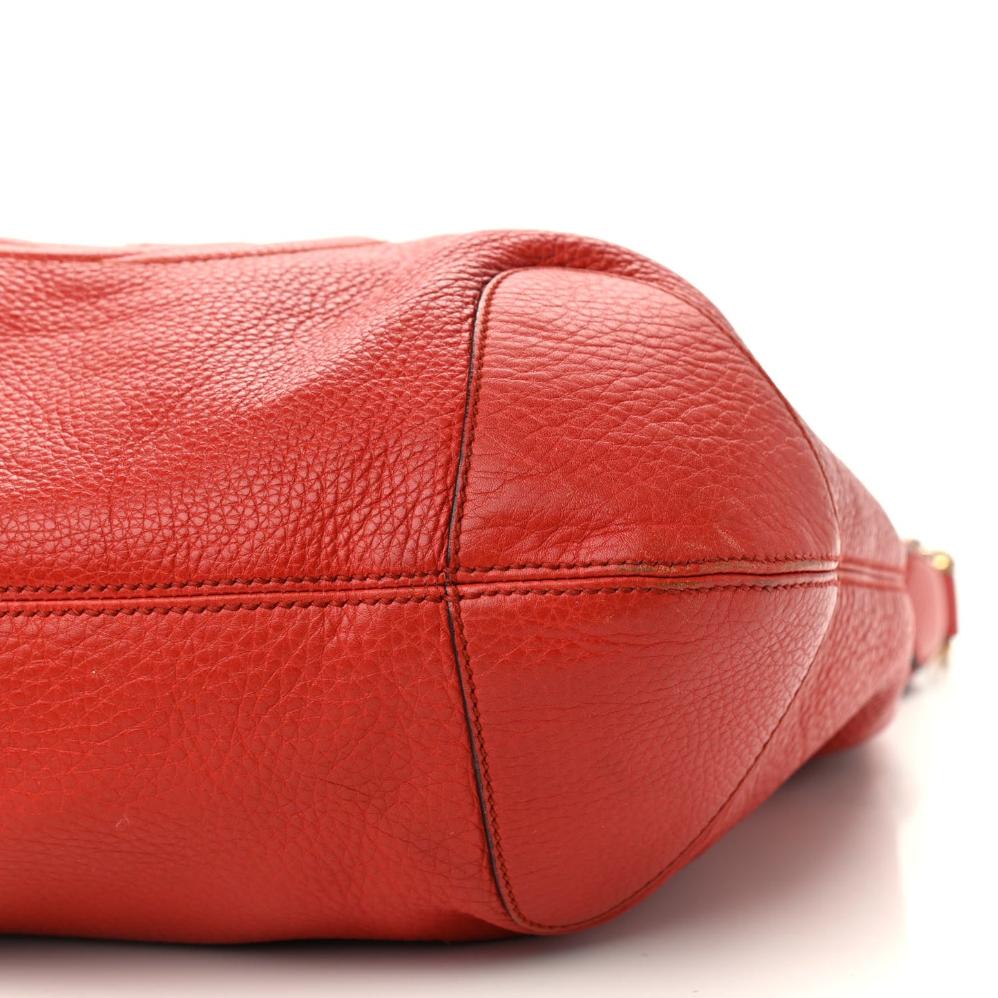 Pebbled Calfskin Medium Soho Chain Hobo Red