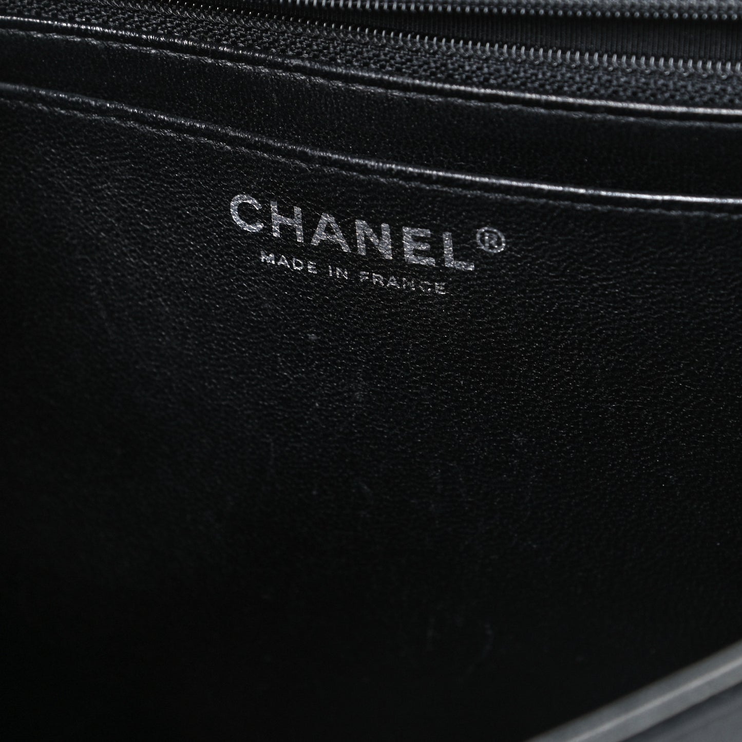 Crinkled Patent Quilted Jumbo Single Flap Black