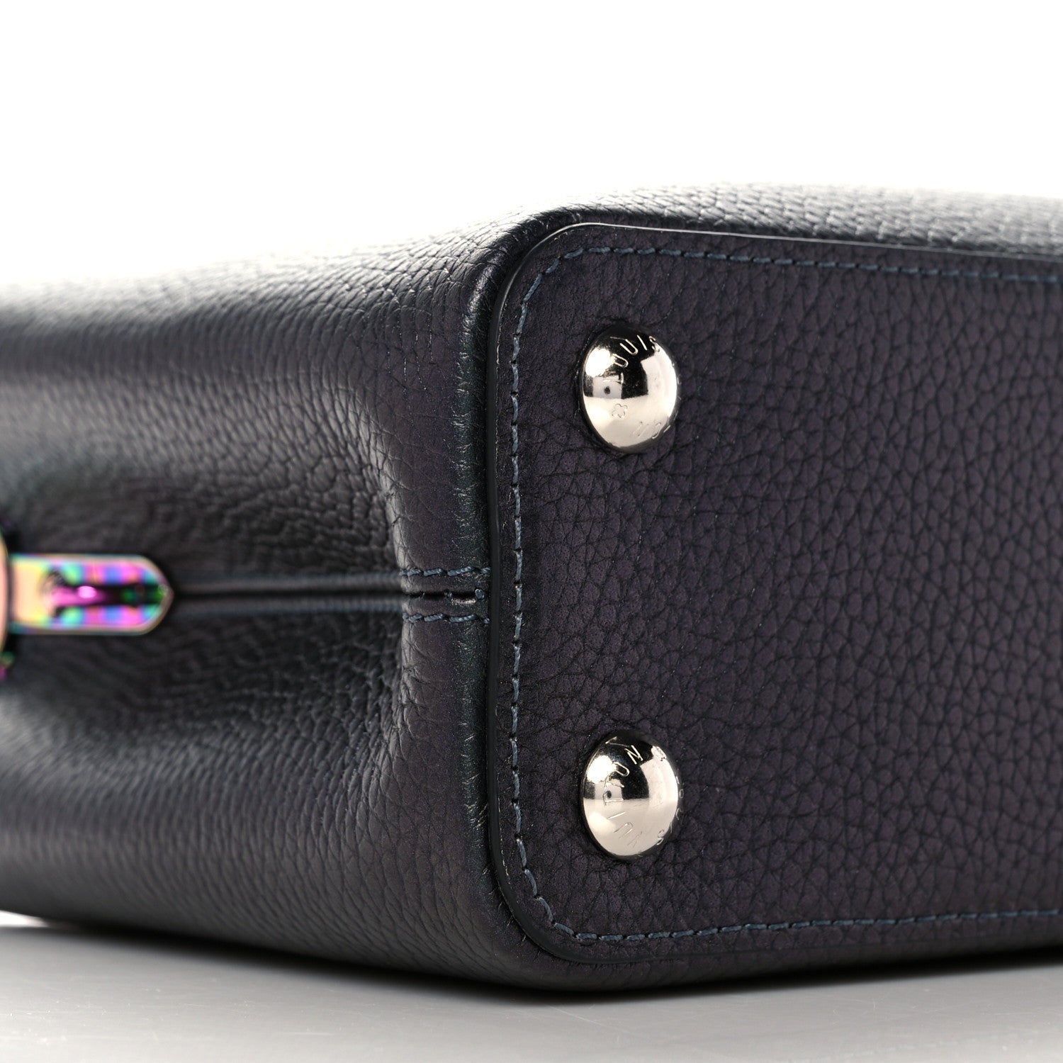 Louis Vuitton Taurillon Capucines BB Scarabeo Iridescent Black 7 of 8