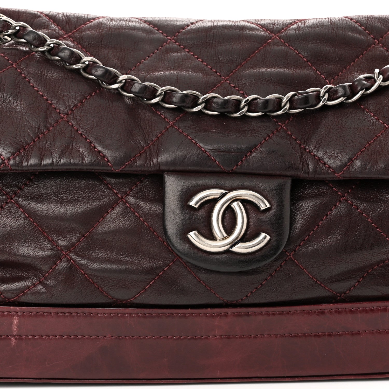 Chanel Iridescent Calfskin Quilted VIP Flap Bordeaux 8 of 10