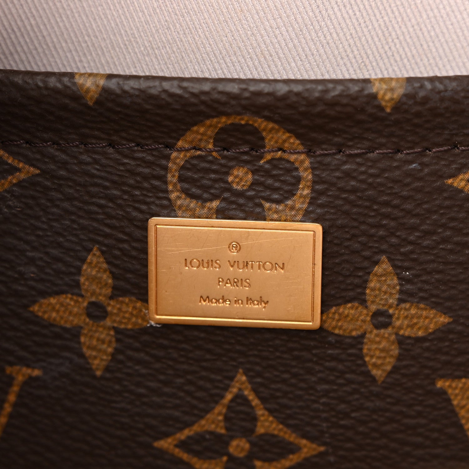 Louis Vuitton Patent Miroir Venice Vieux Rose 6 of 11