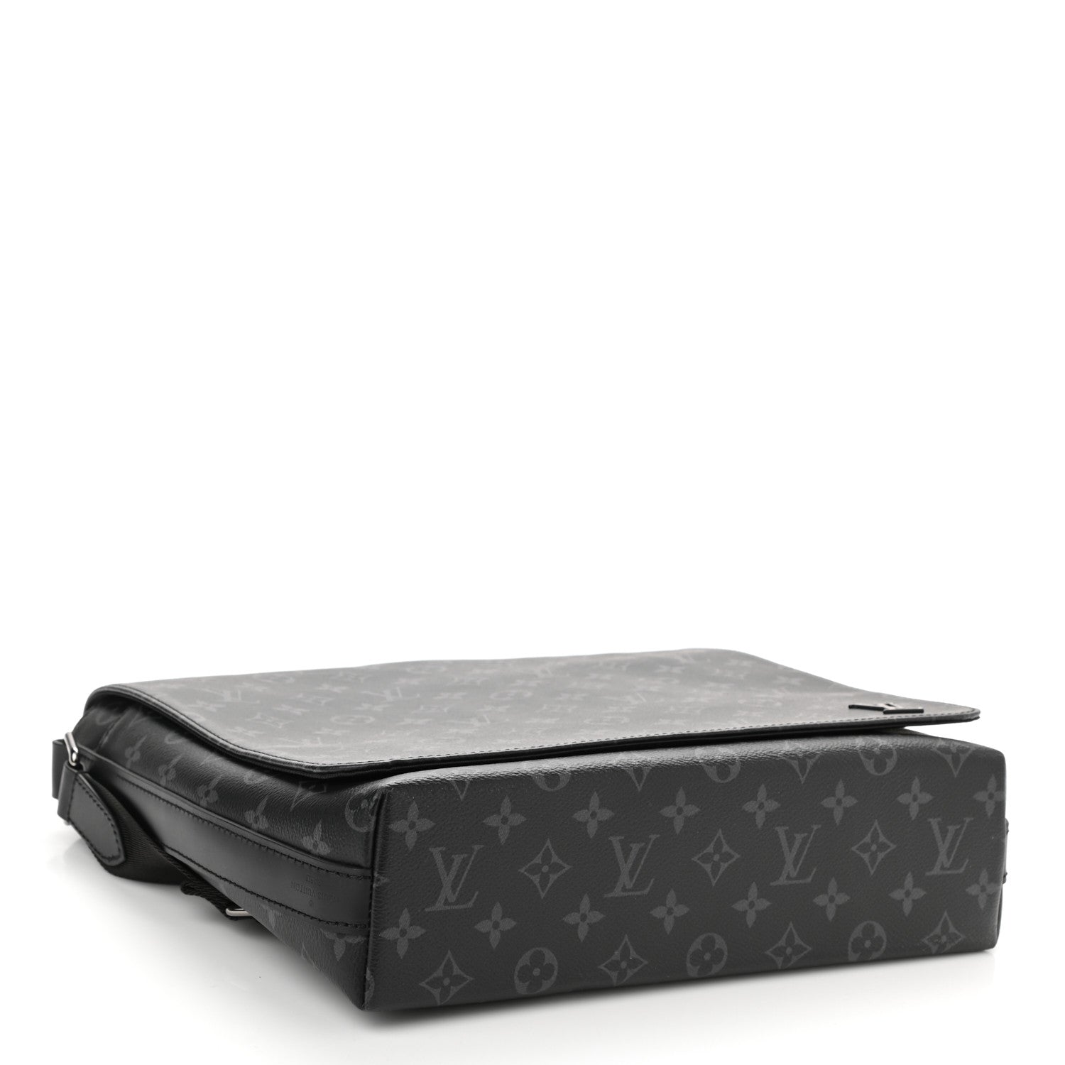 Louis Vuitton Monogram Eclipse District MM 4 of 9