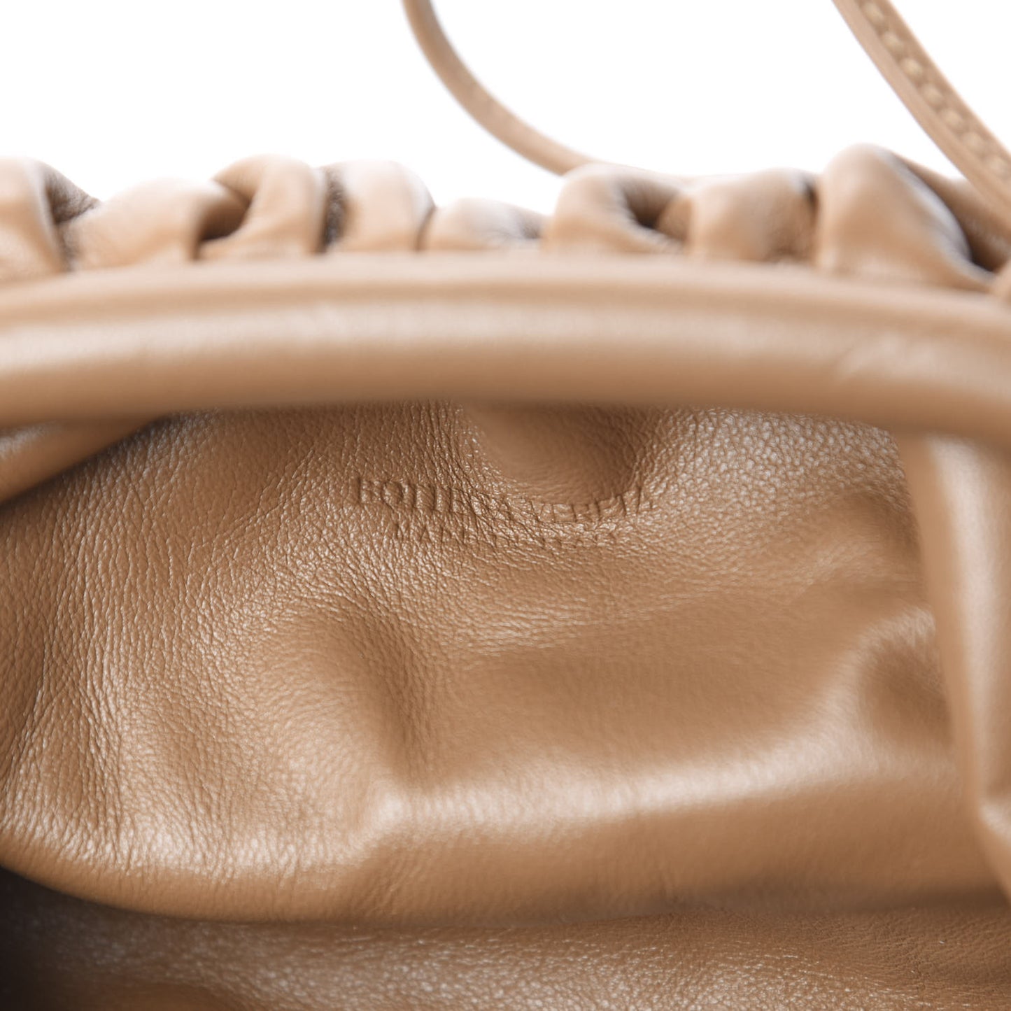 Butter Calfskin The Mini Pouch Cammello