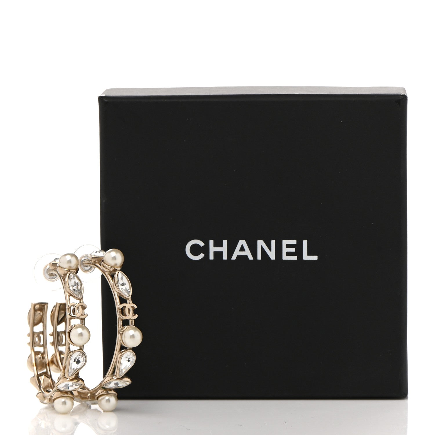 Chanel Glass Pearl Strass Snowfall Hoop Earrings Gold 4 of 5