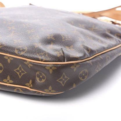 Louis Vuitton Monogram Odeon GM 8 of 10