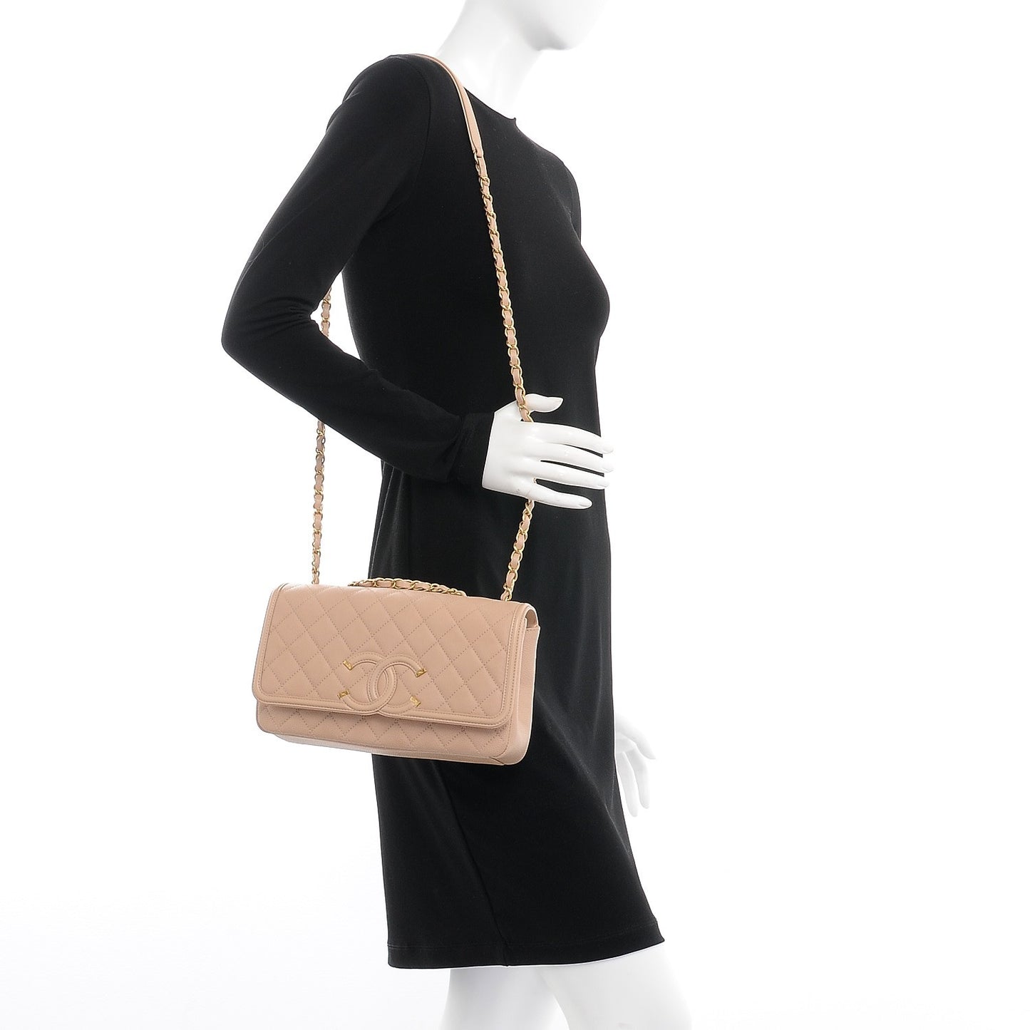 Caviar Quilted Medium CC Filigree Flap Beige