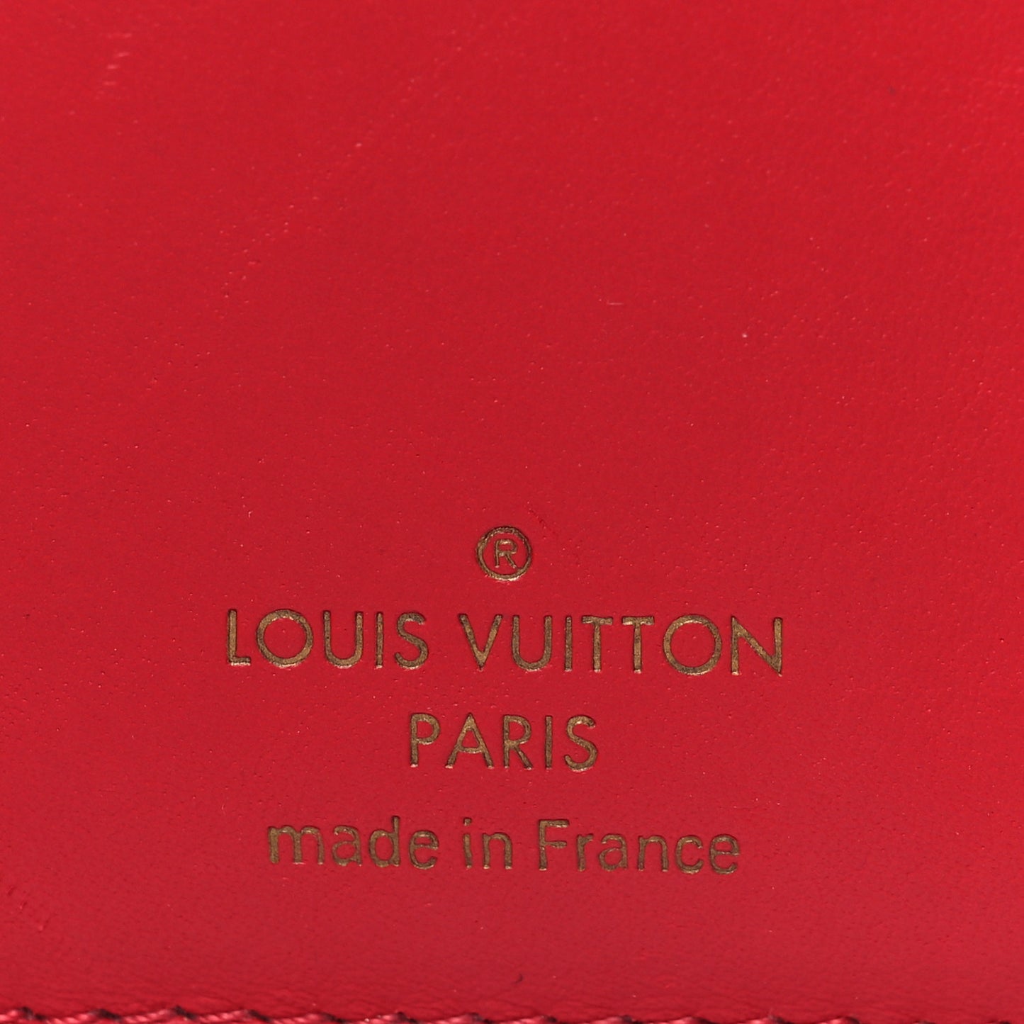 Taurillon Capucines Compact Wallet Scarlet