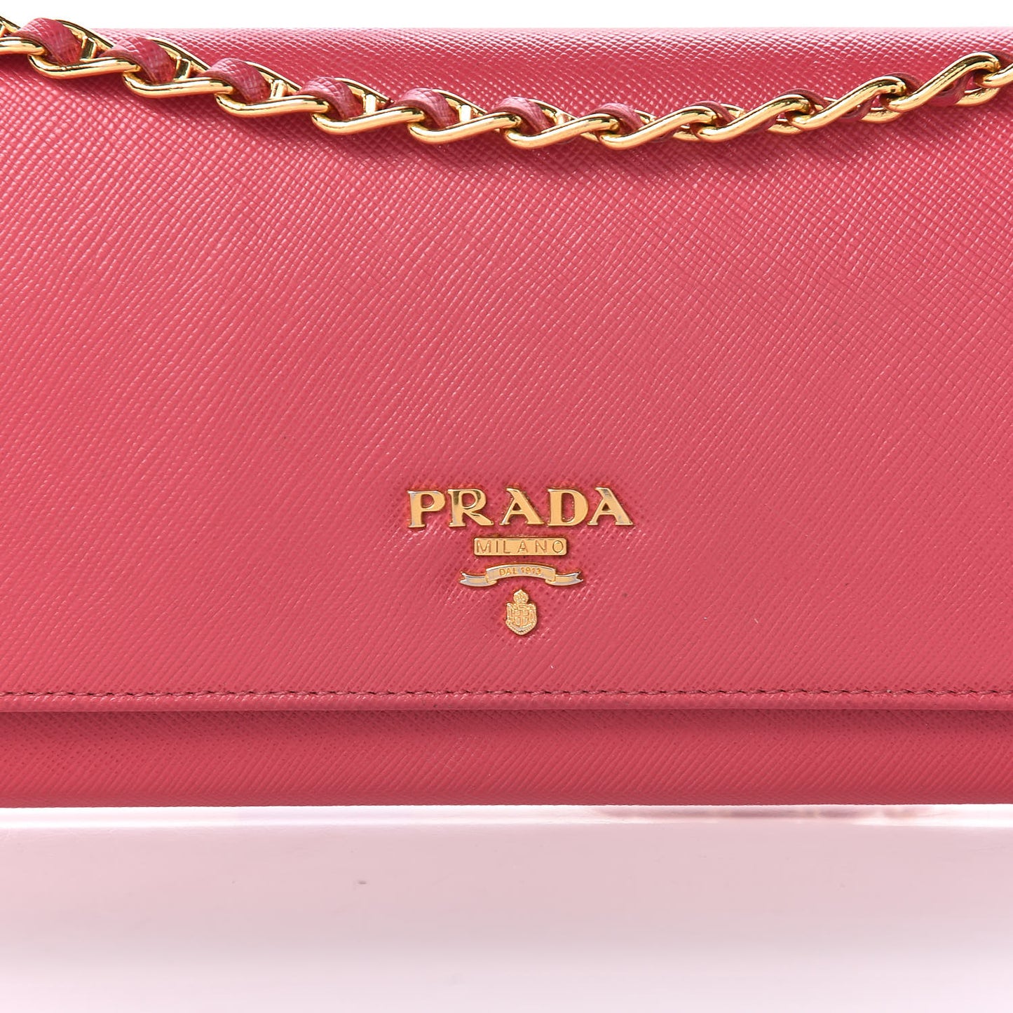 Saffiano Metal Oro Chain Wallet Peonia