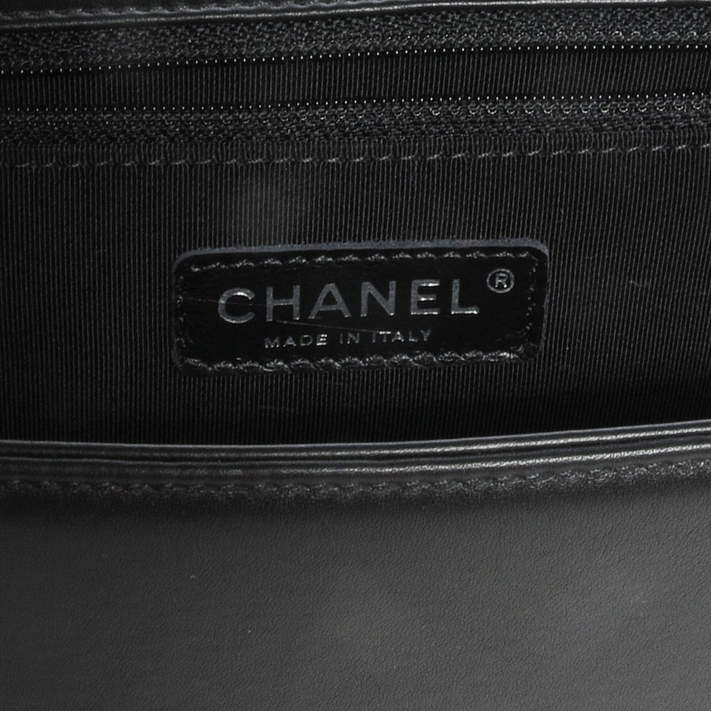 Calfskin Quilted Large Boy Flap Black