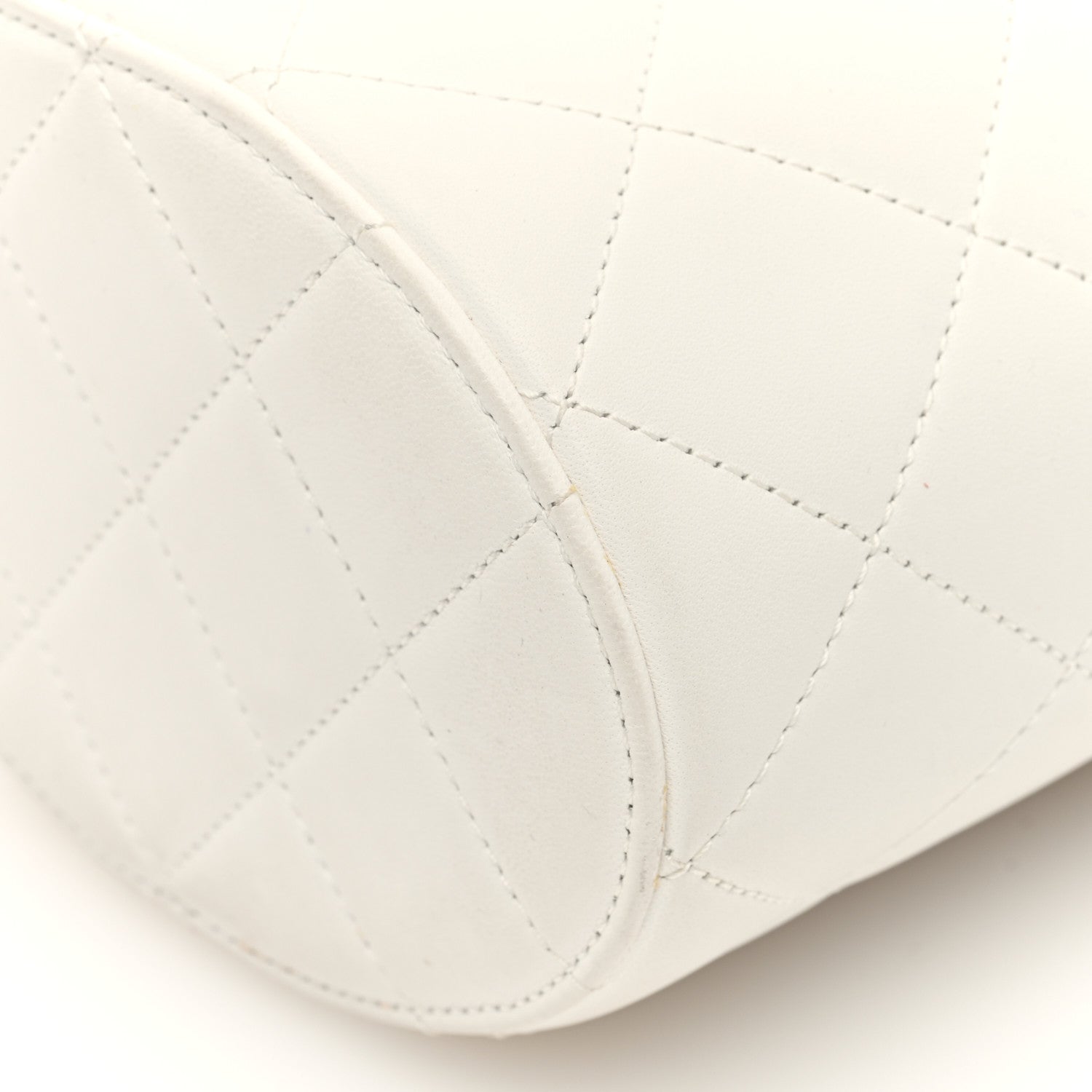 Chanel Lambskin Resin Elegant Chain Vanity Case White 10 of 11