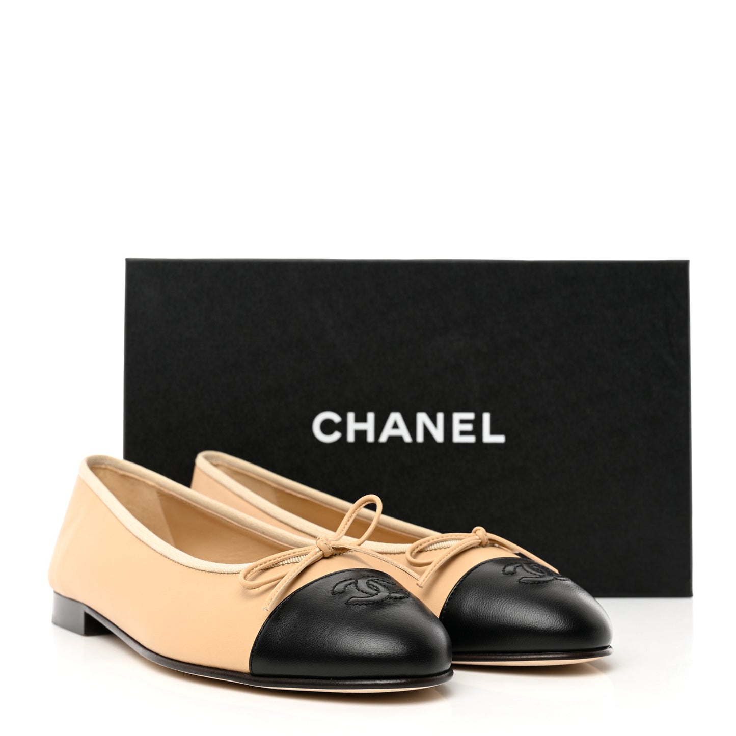 Lambskin Cap Toe Ballerina Flats 38.5 Beige Black