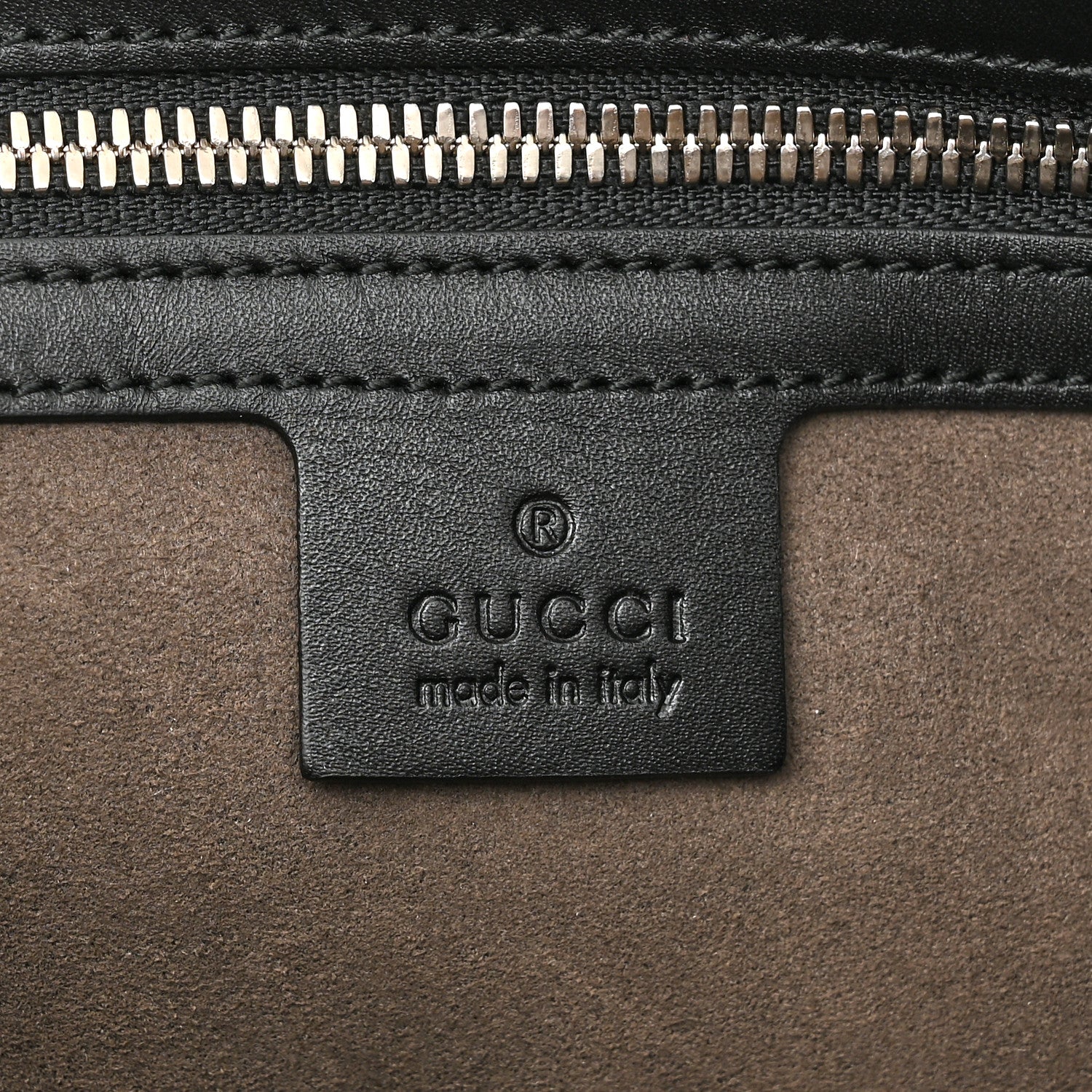 Gucci Guccissima Medium Flat Messenger Bag Black 6 of 9