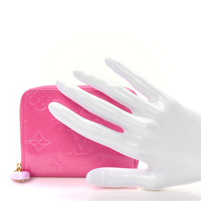 Louis Vuitton Vernis Enamel Heart Zippy Coin Purse Neon Pink 2 of 9