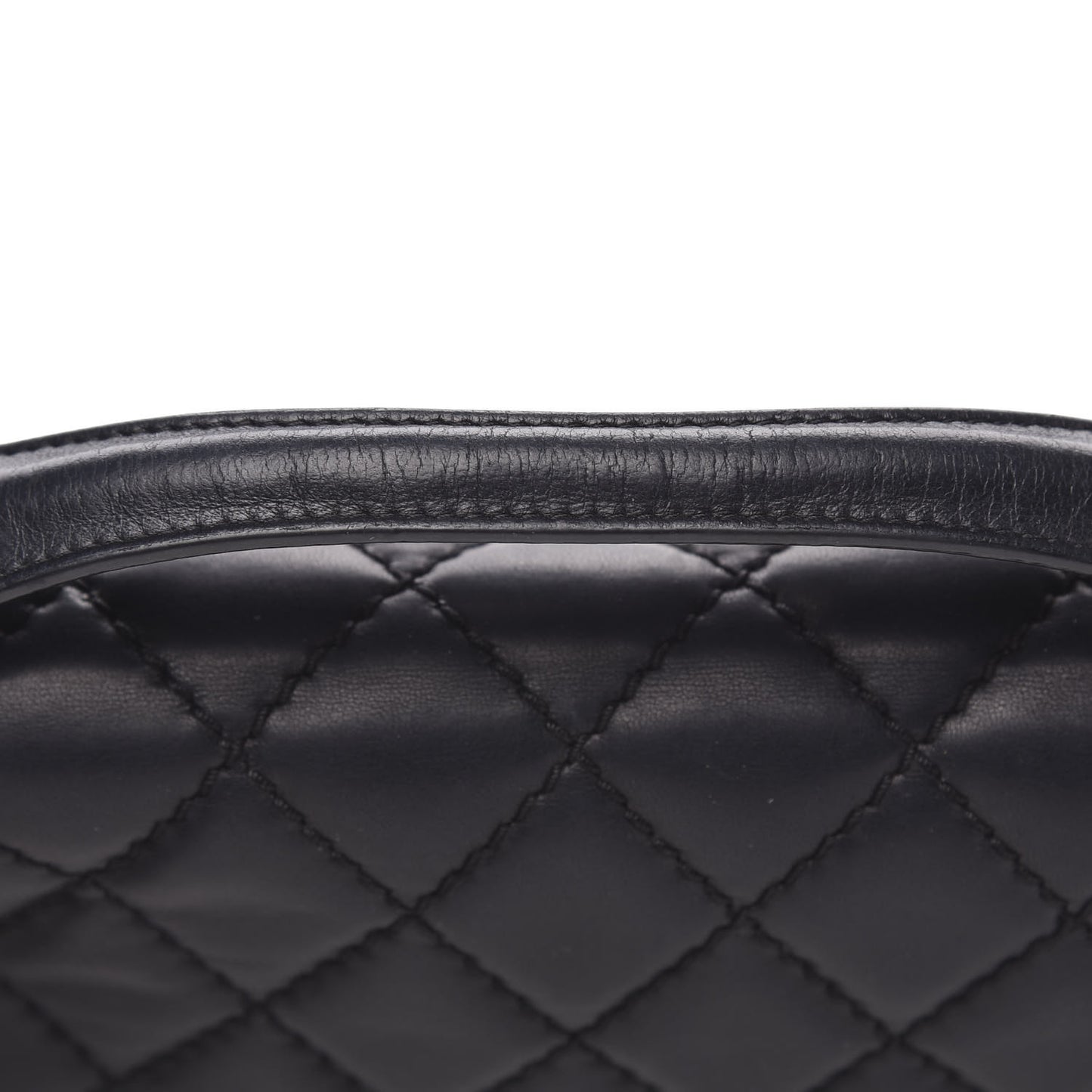 Lambskin Quilted Medium Easy Carry Flap Black