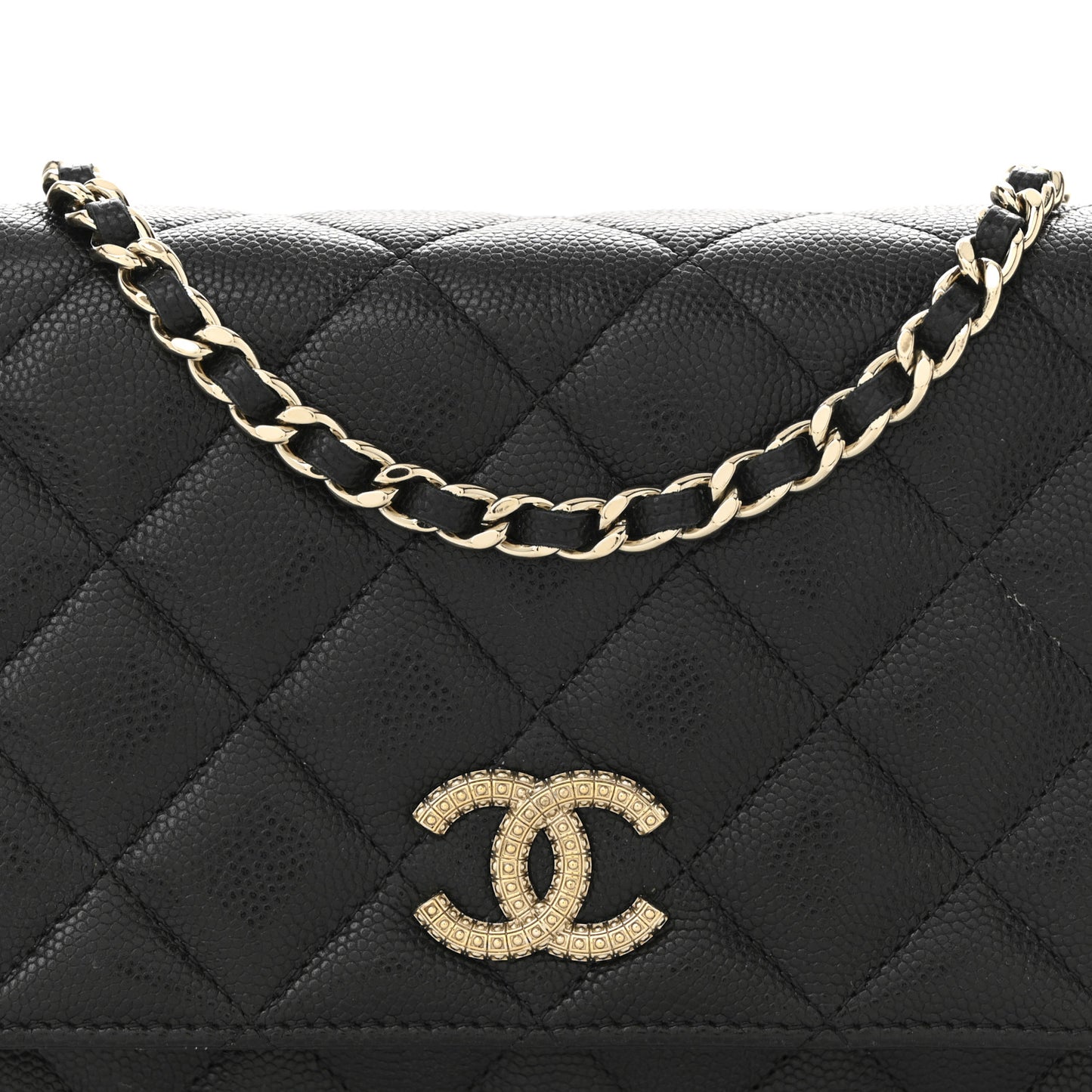 Caviar Quilted Textured CC Wallet On Chain WOC Black