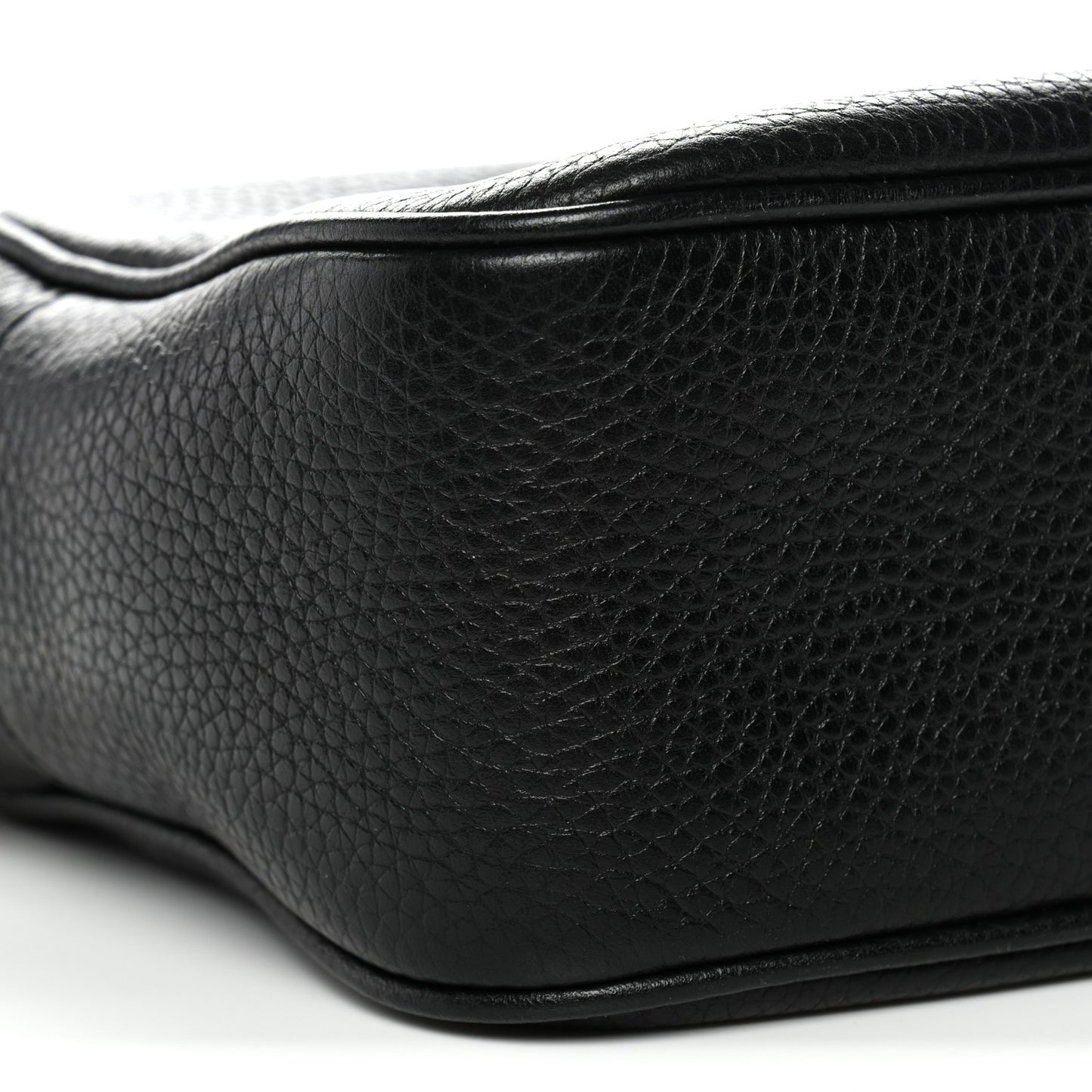 Pebbled Calfskin Small Soho Disco Bag Black