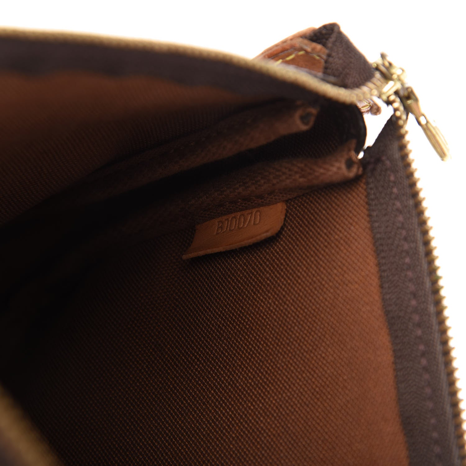 Louis Vuitton Monogram Pochette Accessories 9 of 10