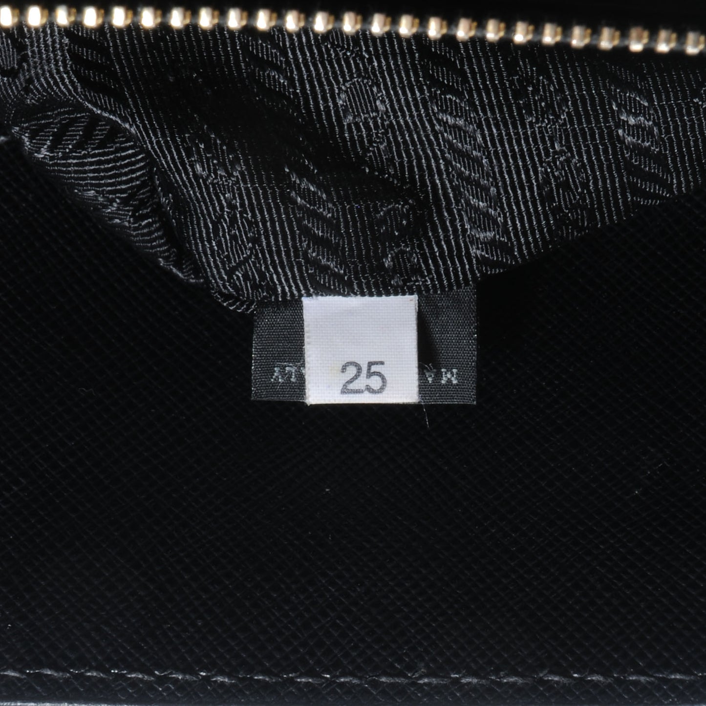 Saffiano Lux Zip Tote Nero Black