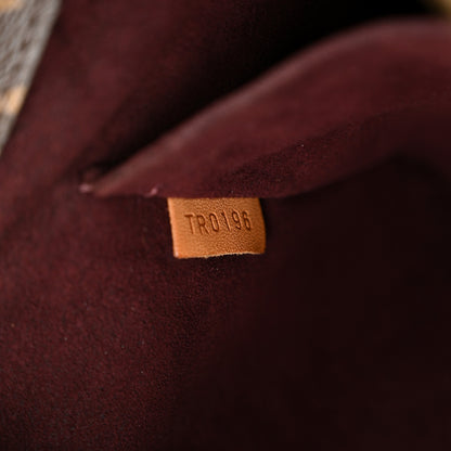 Louis Vuitton Monogram Montaigne MM 7 of 12