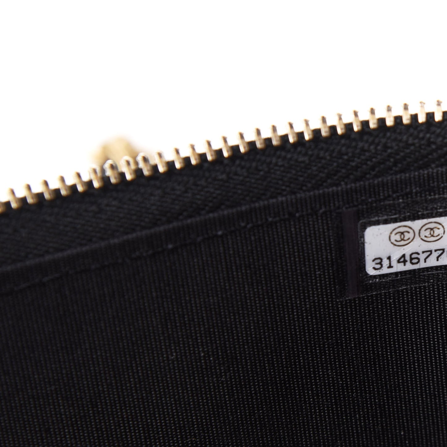 Lambskin Quilted Small Top Handle Vanity Case With Chain Black