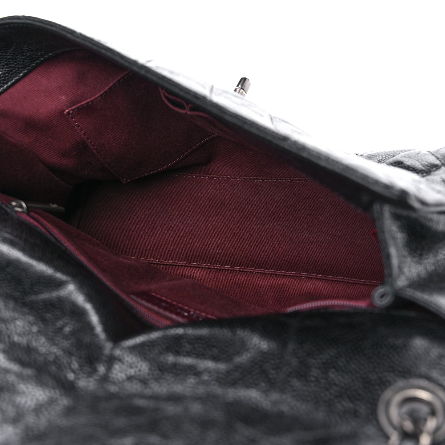 Crumpled Grained Calfskin Jumbo CC Crave Flap Black
