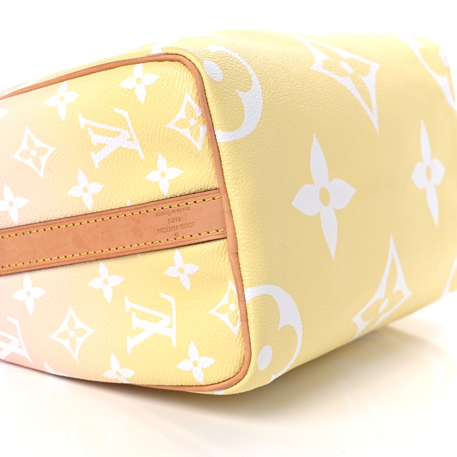Louis Vuitton Monogram Giant By The Pool Speedy Bandouliere 25 Light Pink 7 of 15