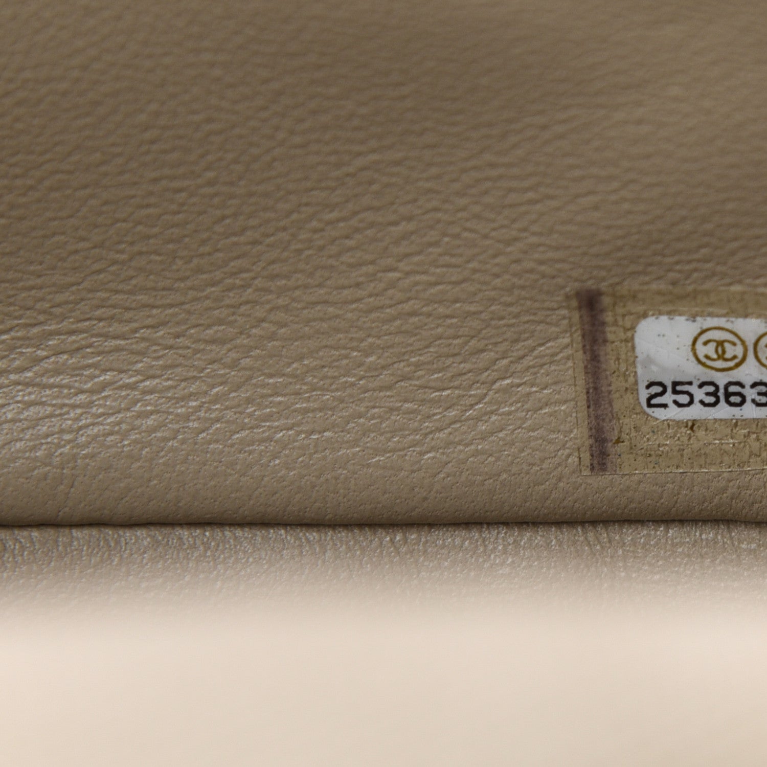 Chanel Sequins Chevron Medium Flap Gold 9 of 10