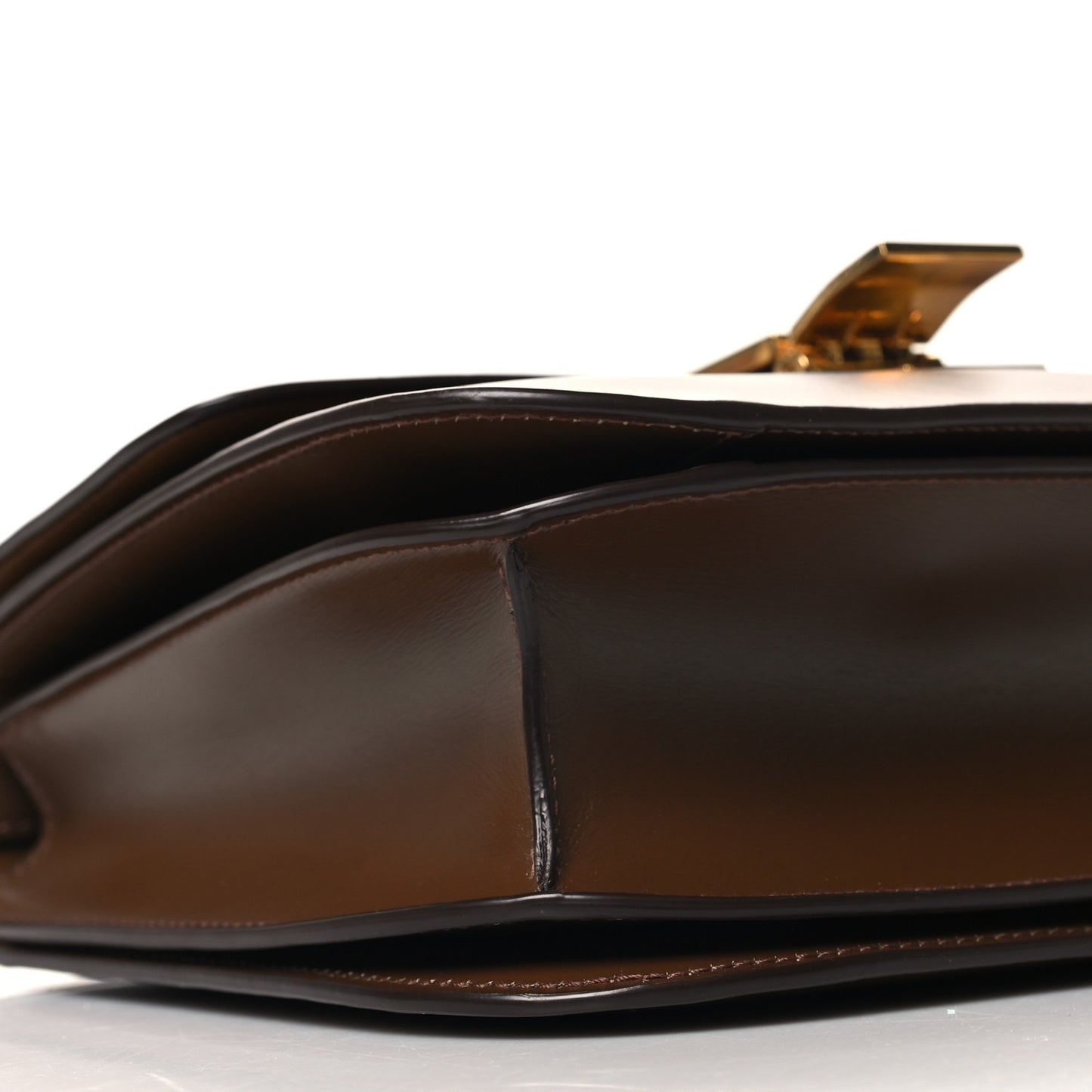 Box Calfskin Medium Classic Box Flap Bag Camel