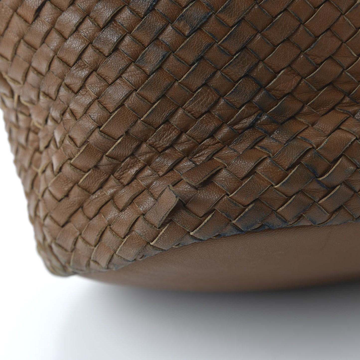 Lambskin Woven Medium Nightingale Tan