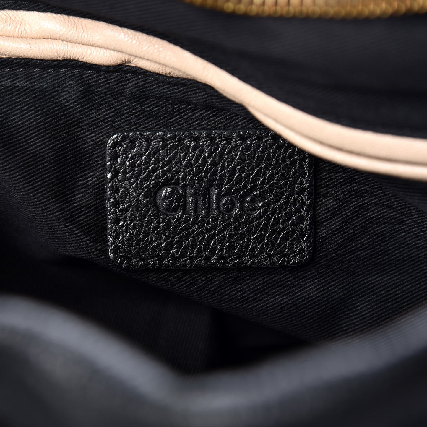 Calfskin Medium Paraty Black