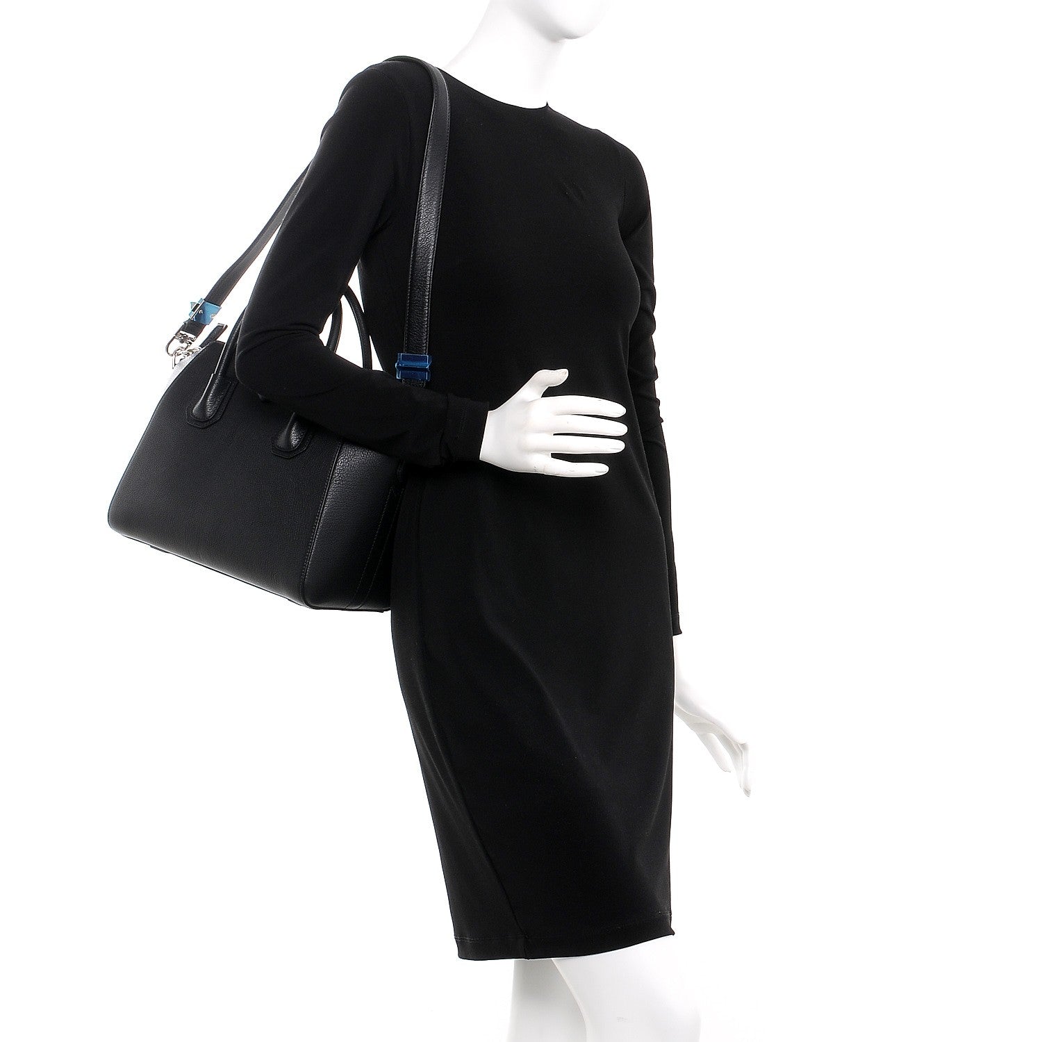 Givenchy Sugar Goatskin Small Antigona Black 2 of 7
