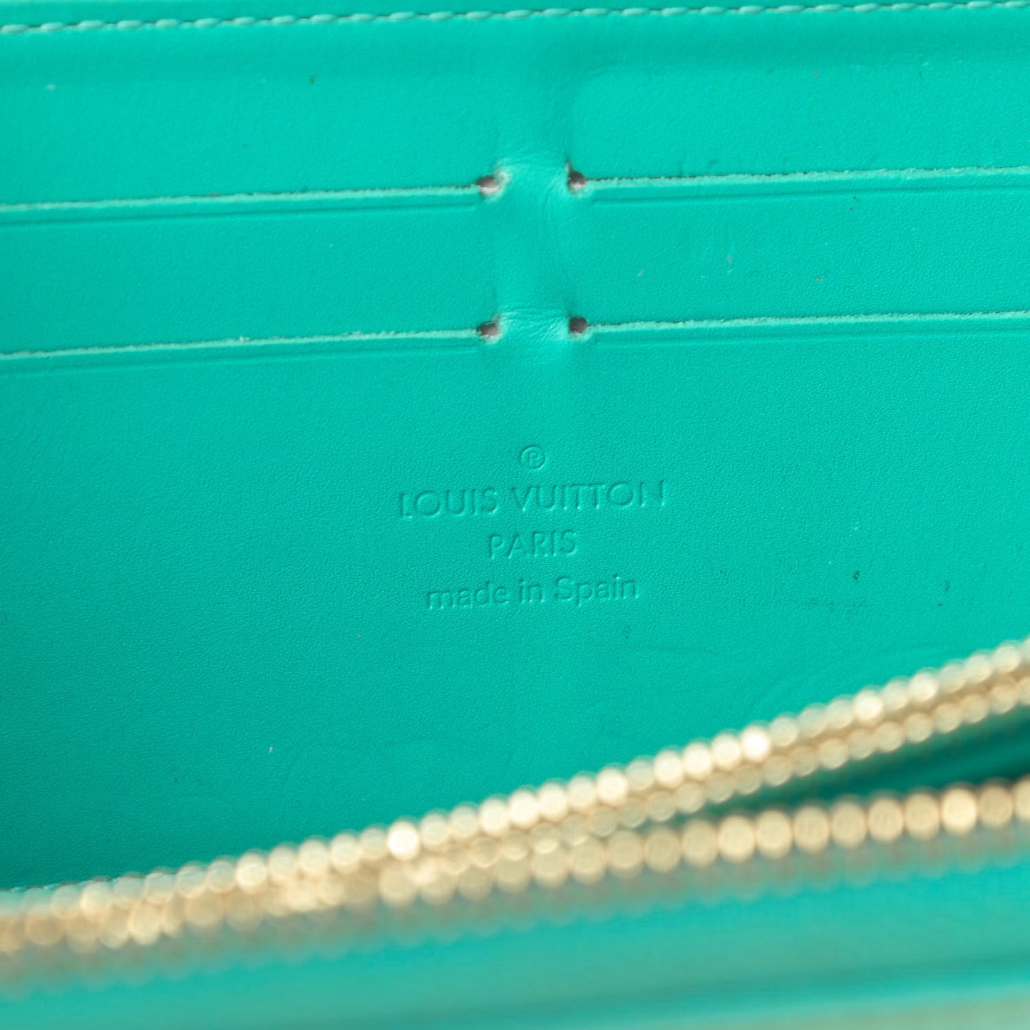 Vernis Zippy Wallet Blue Lagon