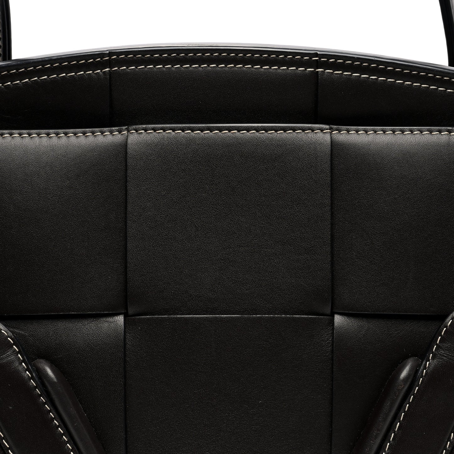 French Calfskin Maxi Intrecciato Small Arco Fondant
