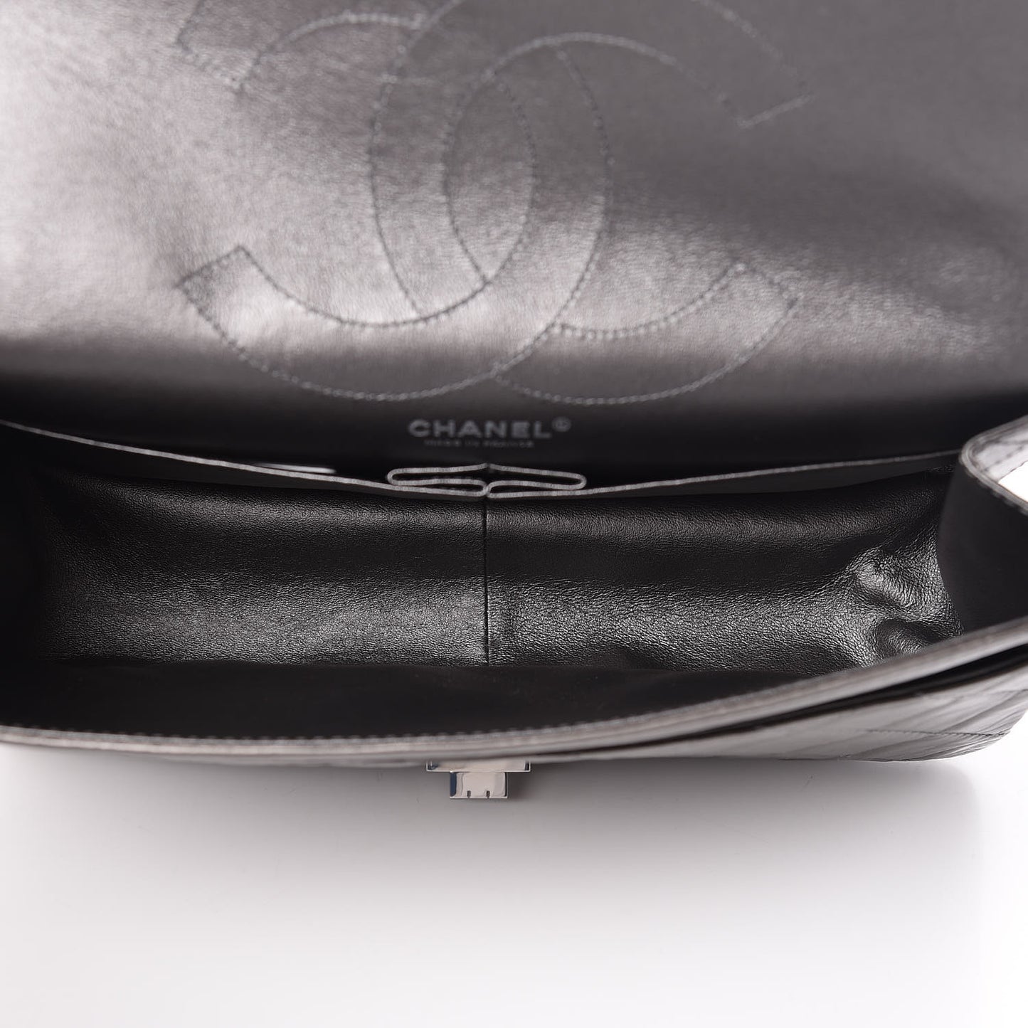 Metallic Aged Calfskin Quilted 2.55 Reissue 227 Flap Dark Silver