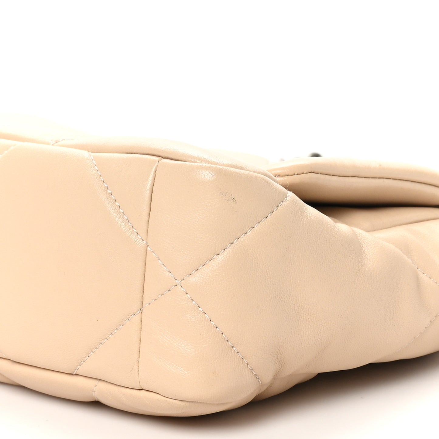 Lambskin Quilted Medium Chanel 19 Flap Beige