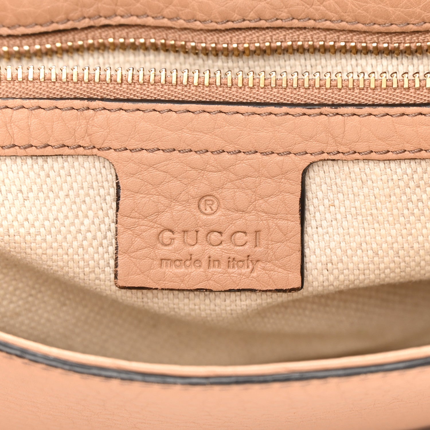 Gucci Pebbled Calfskin Medium Soho Flap Crossbody Camelia 6 of 21