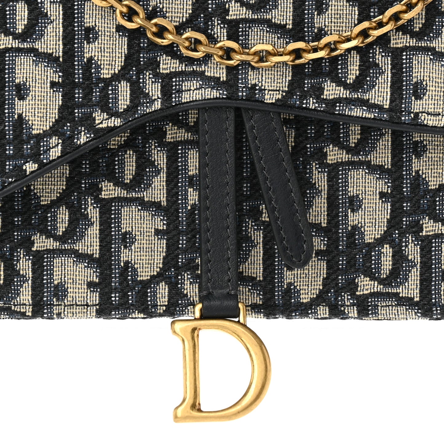 Oblique Saddle Chain Pouch Blue