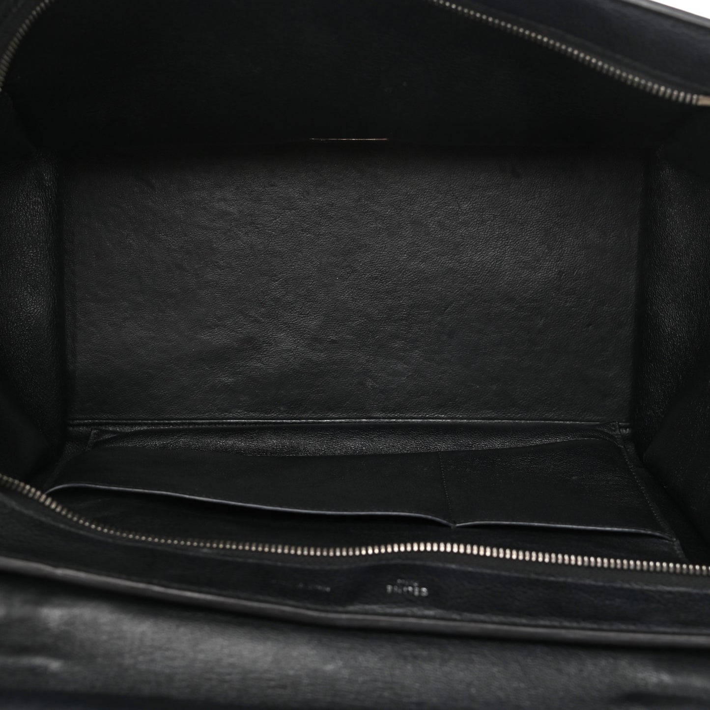 Drummed Calfskin Suede Medium Trapeze Black