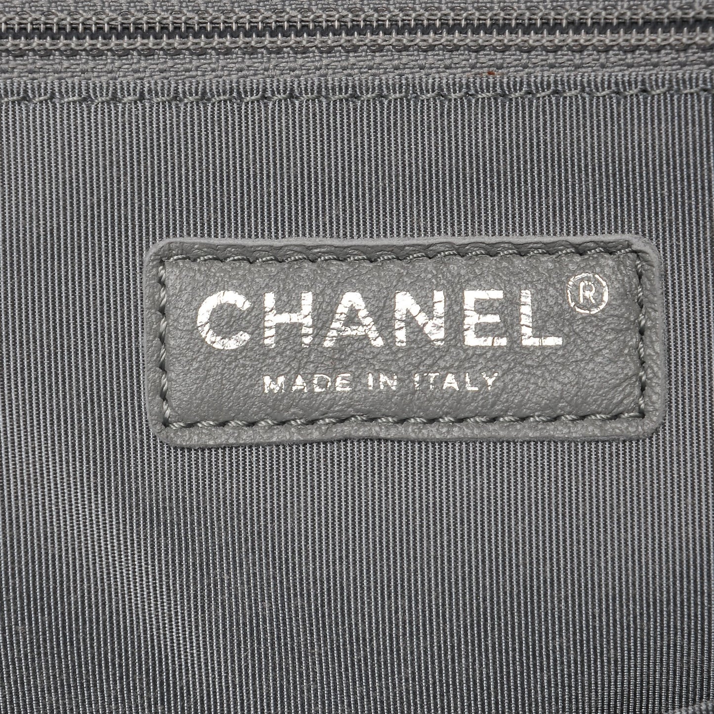 Washed Lambskin Quilted Maxi Chain Around Flap Black